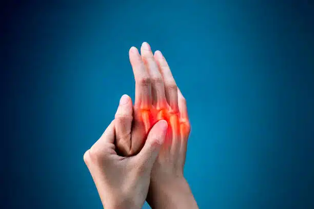 Top Homeopathic Remedies for Pain in Hands and Fingers